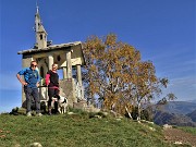 31 Alla Madonnina della neve in vetta al Monte Poieto (1360 m)